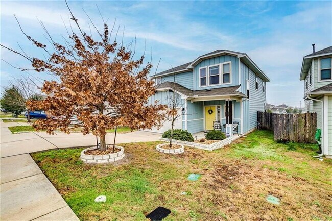 Foto del edificio - Four Bedroom Home Available for June Move-In!