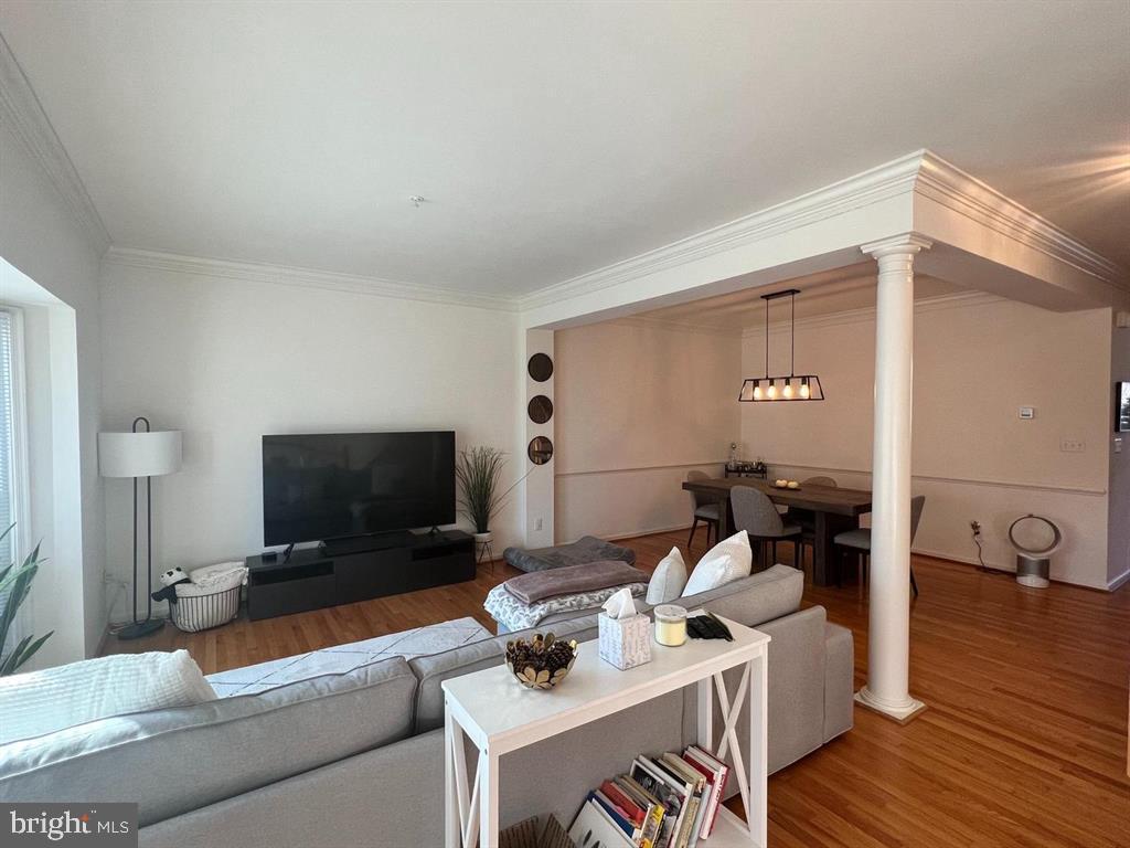 Foto principal - 8502 Harvest Oak Dr