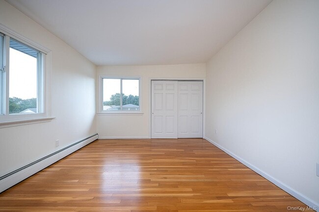 Building Photo - 102 Blauvelt Ave