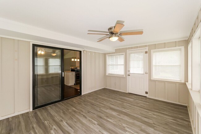 Building Photo - 4BR/2BA | Newly Renovated Single Family Home | 1-Car Garage Parking  | Fenced yard!