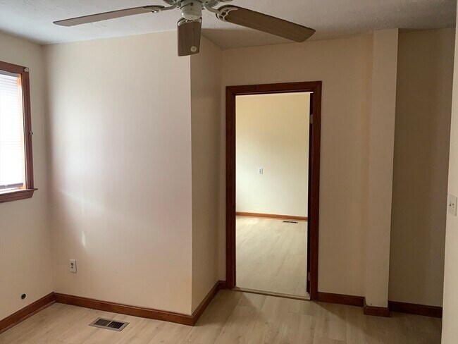 Foto del edificio - 226 Brightman St