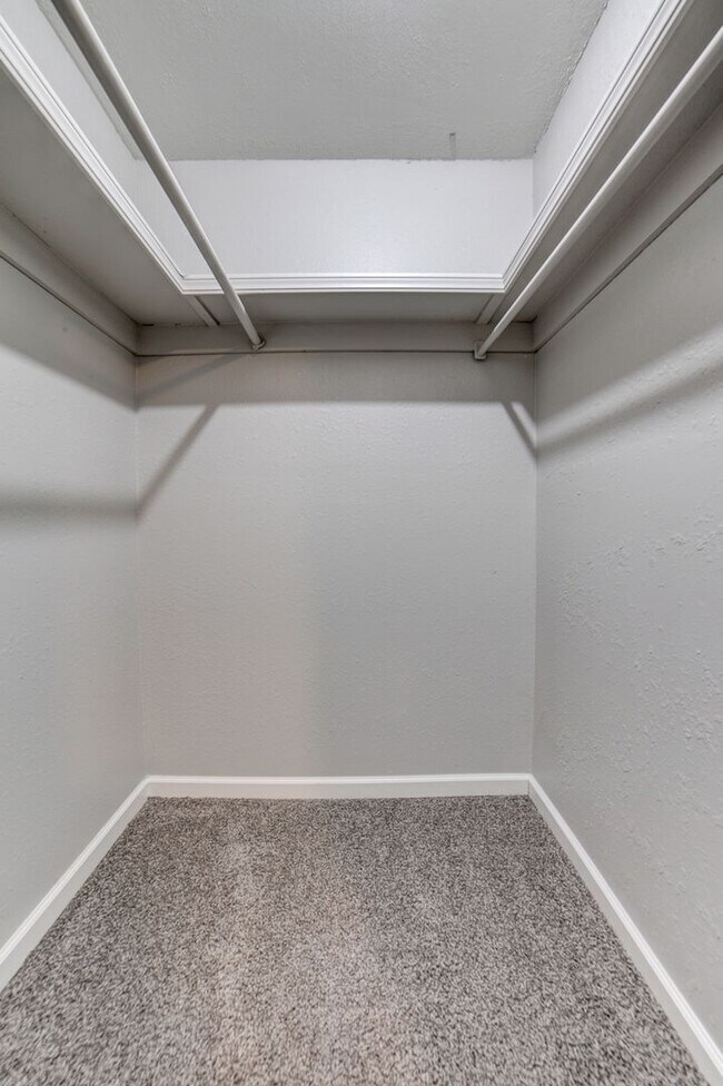 Foto del edificio - Beautiful 3 Bedroom, 2 Bath Home Ready to ...
