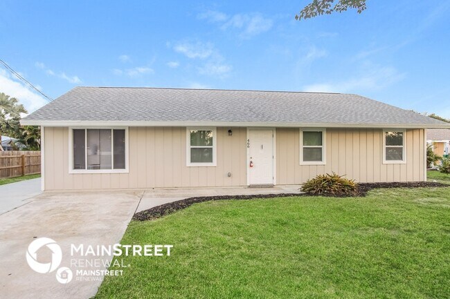 Foto del edificio - 466 Periwinkle Dr