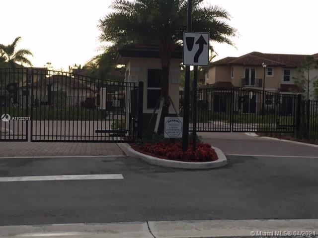 Foto del edificio - 6947 Long Pine Cir