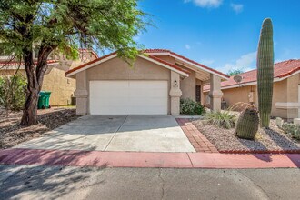 Building Photo - 8076 N Highcountry Ave
