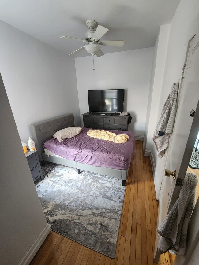 Foto del edificio - 3820 N Christiana Ave
