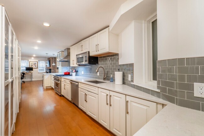 Foto del edificio - 226 1st St