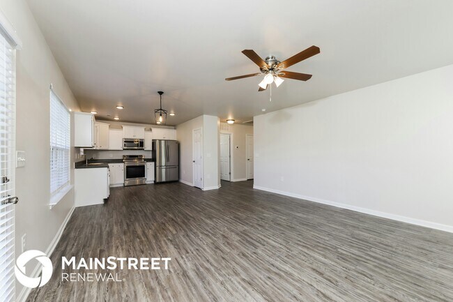 Building Photo - 6166 Brentwood Pk Dr