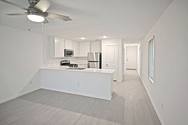 Foto del edificio - 12105 Floral Blossom