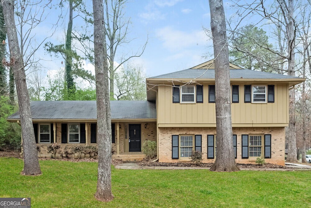Foto principal - 2115 Pine Knoll Cir NE