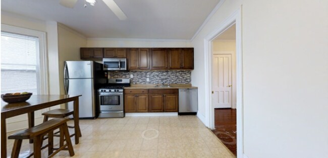 Building Photo - 309 Columbus Ave