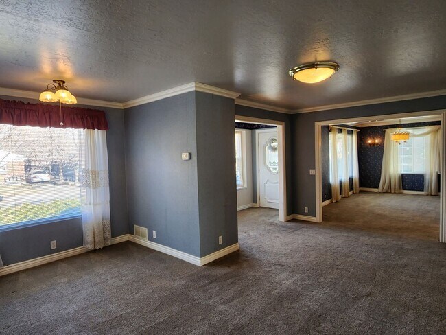 Foto del edificio - Great 3 bd Home in SLC with 2 Master Suites