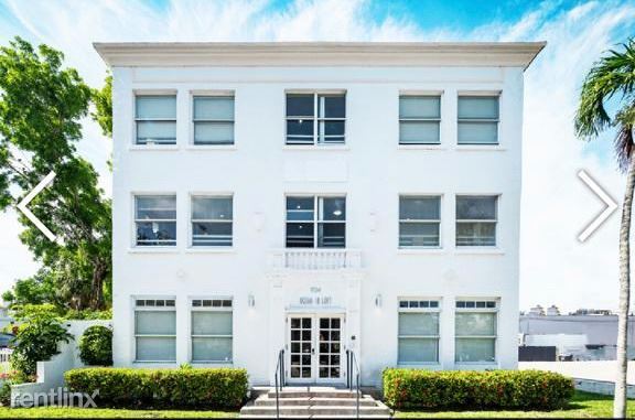 Building Photo - 924 Marseille Dr