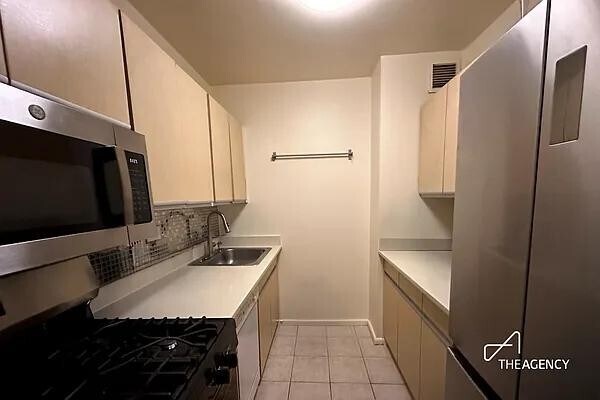 Foto del edificio - 150 E 85th St
