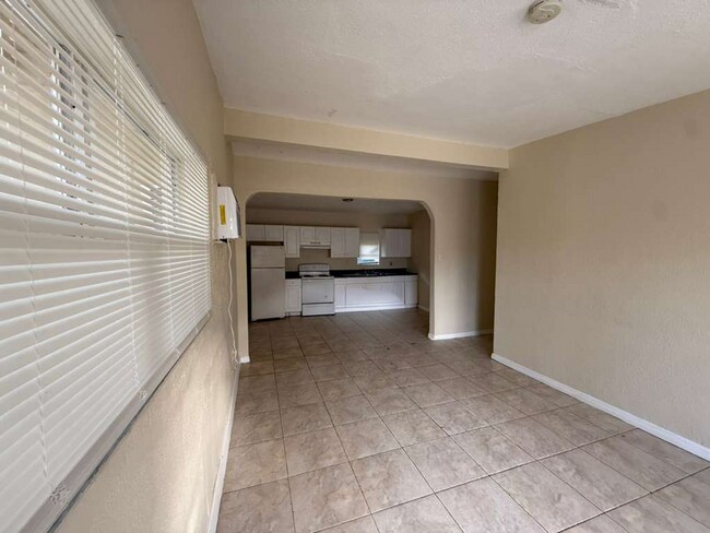 Foto del edificio - 3-2 House