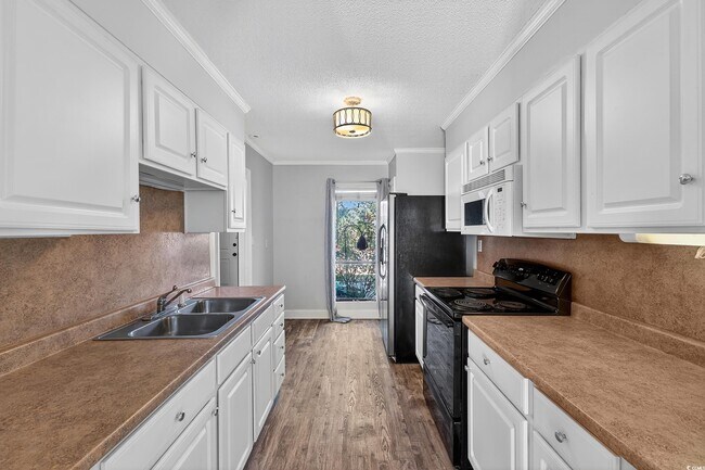 Foto del edificio - 1012 Possum Trot Rd