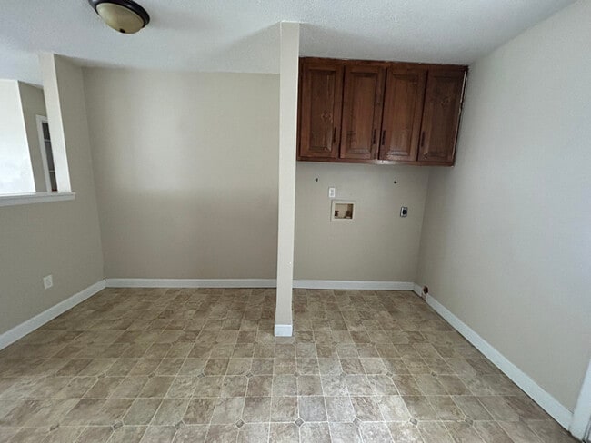 Foto del edificio - 5059 Harley Ln