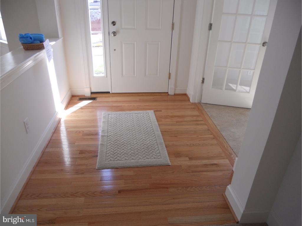Primary Photo - 119 Mainland Square Dr