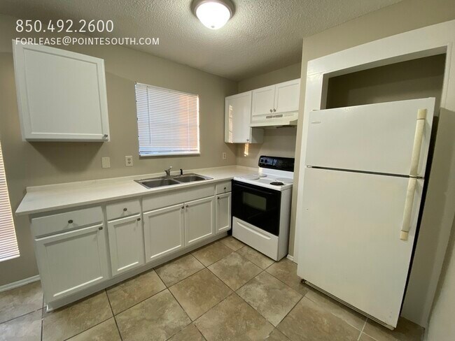 Foto del edificio - 6394 Schoel Ln