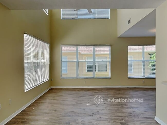Building Photo - 12044 Winding Woods Way