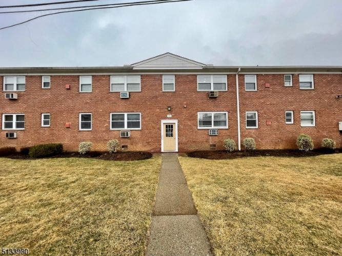 352A Knox Ter Unit 2A, Wayne, NJ 07470 Condo for Rent in Wayne, NJ
