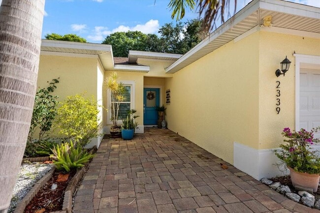 Building Photo - 2339 Datura St