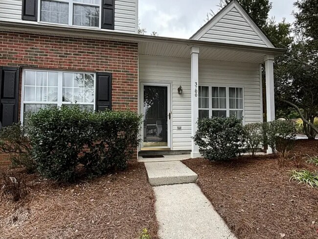 Building Photo - Beautifully updated 2-bedroom 2-bathroom t...