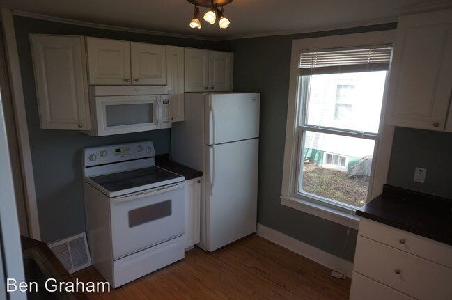 Foto del edificio - 4 br, 1 bath House - 2328 Jefferson Street
