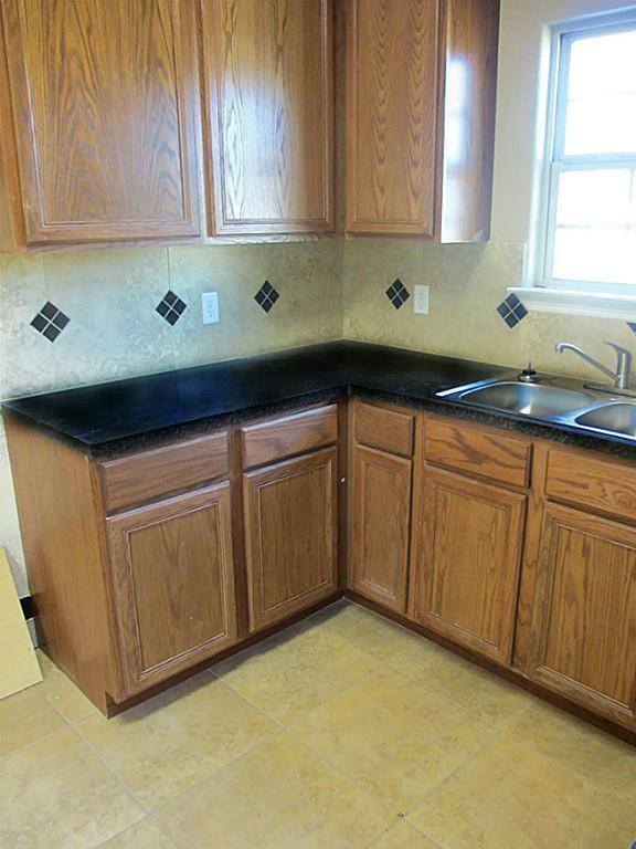 Building Photo - 131 S Bend Ct