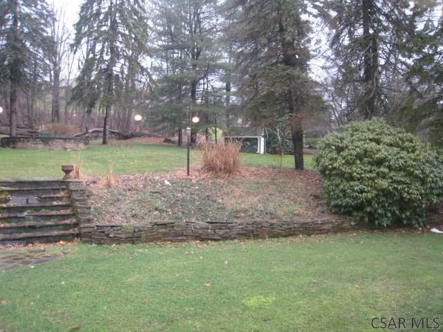 Building Photo - 1011 Woodcrest Dr