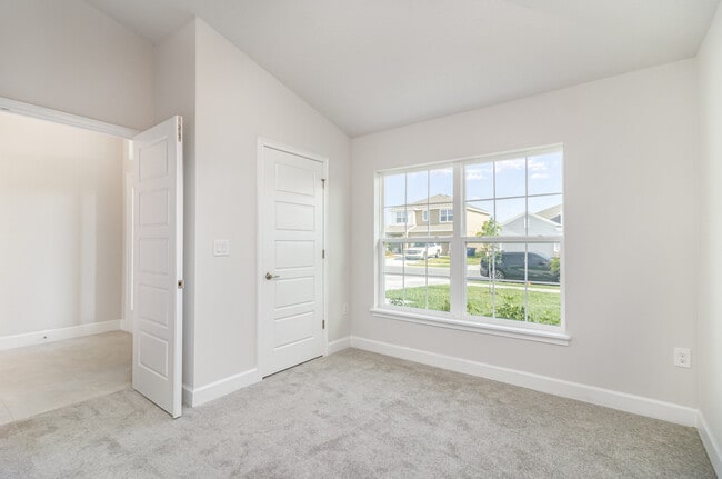 Foto del edificio - 2482 Carrick St NW