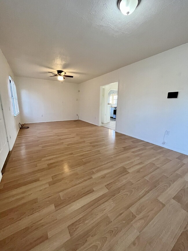 Foto del edificio - 2201 28th St