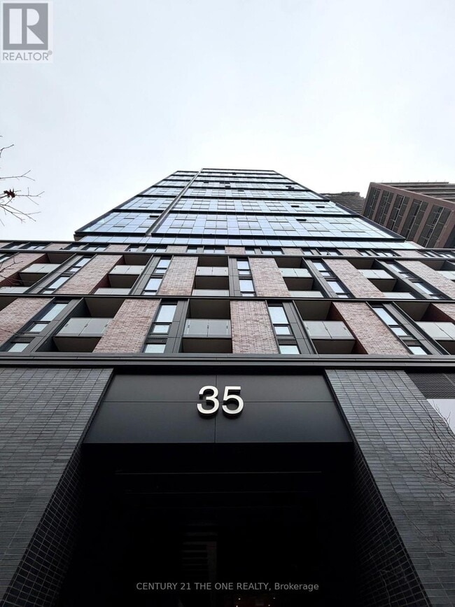 Building Photo - 35 Parliament St