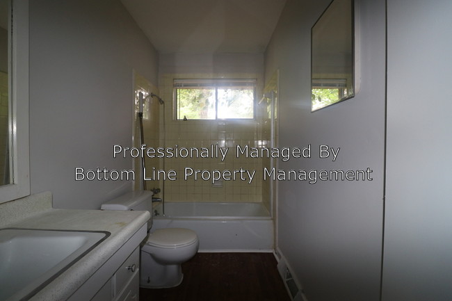 Building Photo - 4815 Horizon Cir