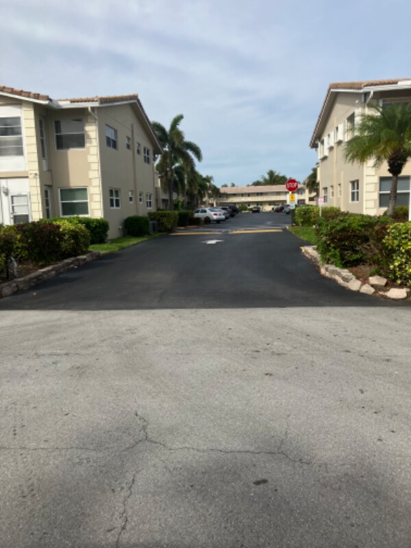 2115 NE 42nd Ct Unit 204, Lighthouse Point, FL 33064 Condo for Rent in Lighthouse Point, FL