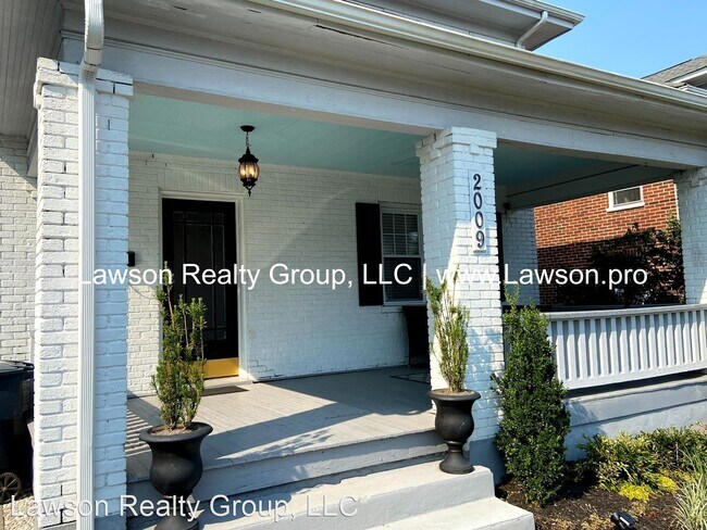 Foto del edificio - 3 br, 2.5 bath House - 2009 Memorial Ave.