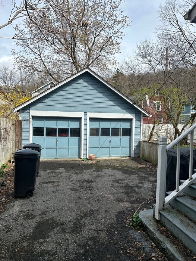 Foto del edificio - 315 S Albany St