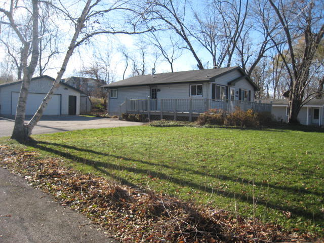 Primary Photo - 736 Wells St