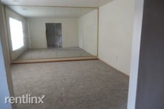 Foto del edificio - 3 br, 2.5 bath Townhome - 7705 Swan Terrace