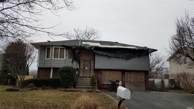 Foto del edificio - 206 Connetquot Rd