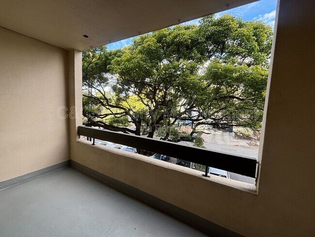 Foto del edificio - 466 Crescent St