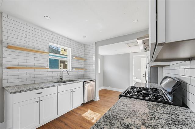 Foto del edificio - 2639 Burger Ave