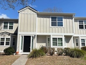 Building Photo - 1155 Monaco Dr