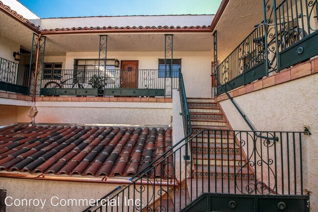 Foto del edificio - 131-137 South La Brea Ave