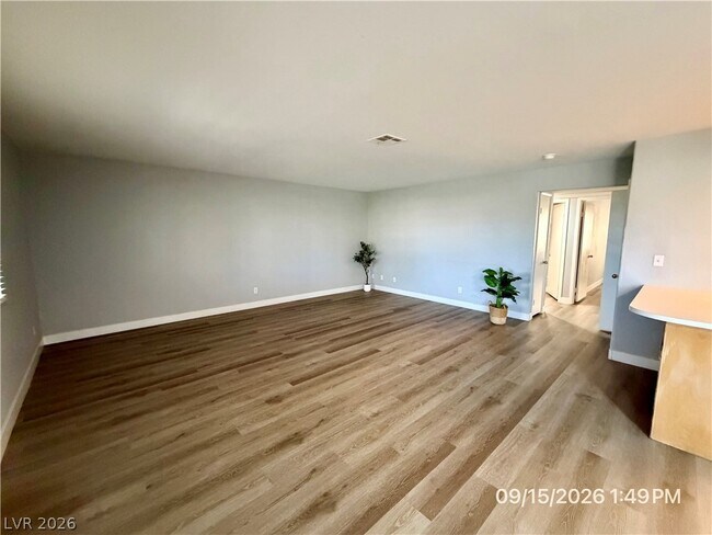Foto del edificio - 8410 Eldora Ave