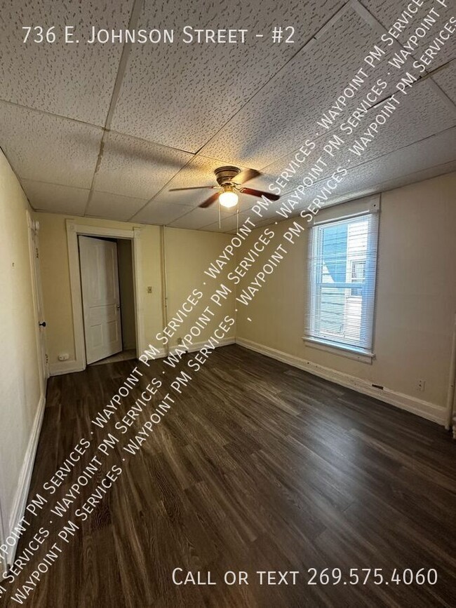 Foto del edificio - 736 E Johnson St