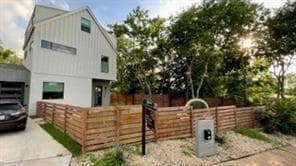 Building Photo - 5417 Samuel Huston Ave