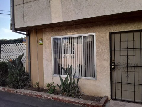 Building Photo - 11179 Charnock Rd
