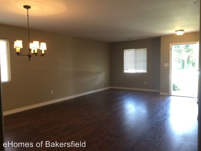 Building Photo - 5915 Foss Ridge Ct