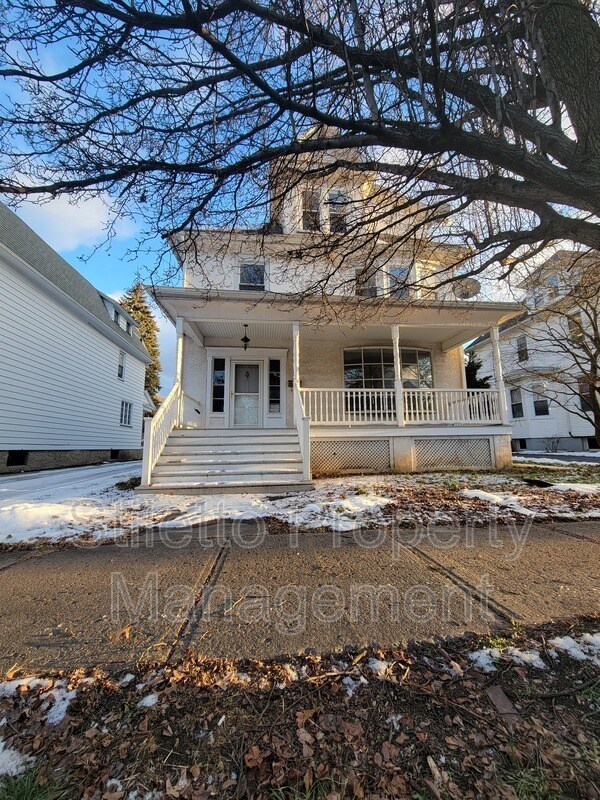 369 Rutter Ave Unit 1st Floor, Kingston, PA 18704 Condo for Rent in